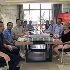 品質(zhì)贏得信賴，客戶來(lái)訪共話技術(shù)新篇章